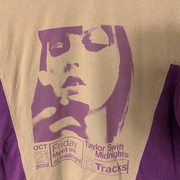 Taylor Swift Midnights Official Tour Tee Shirt Cotton Long Sleeve Crewneck Med - Picture 3 of 7